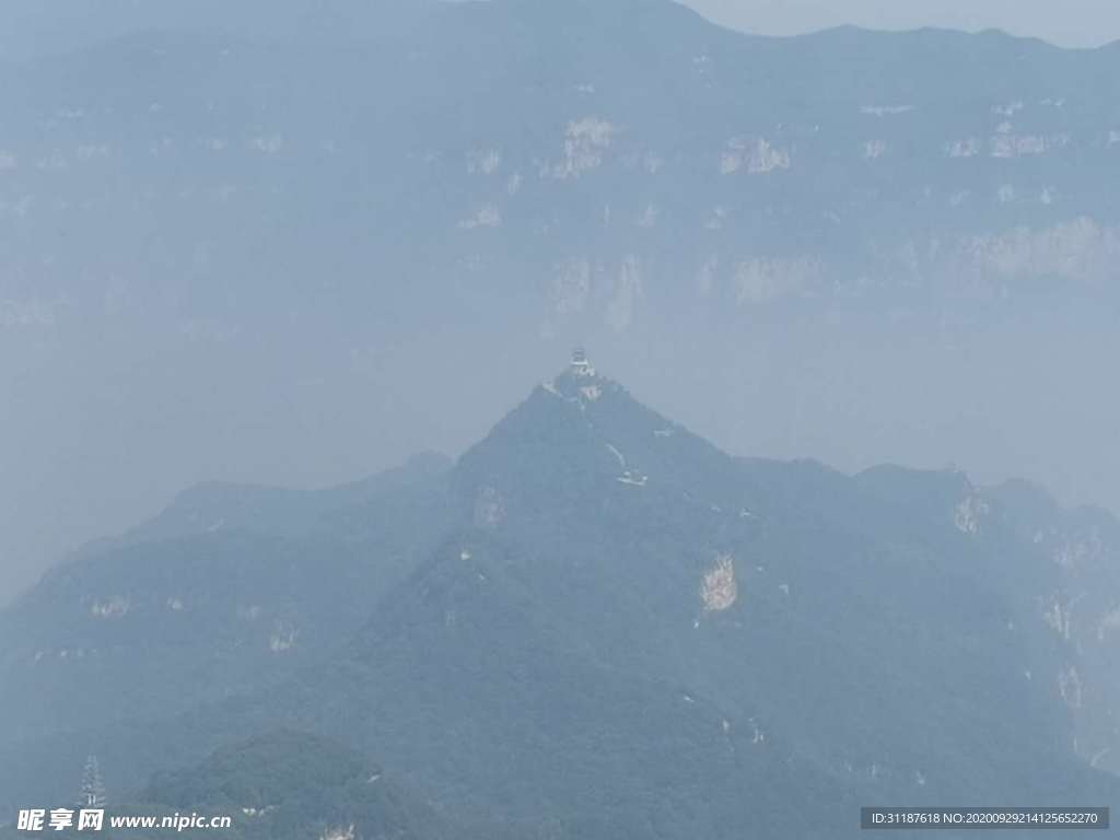 高山