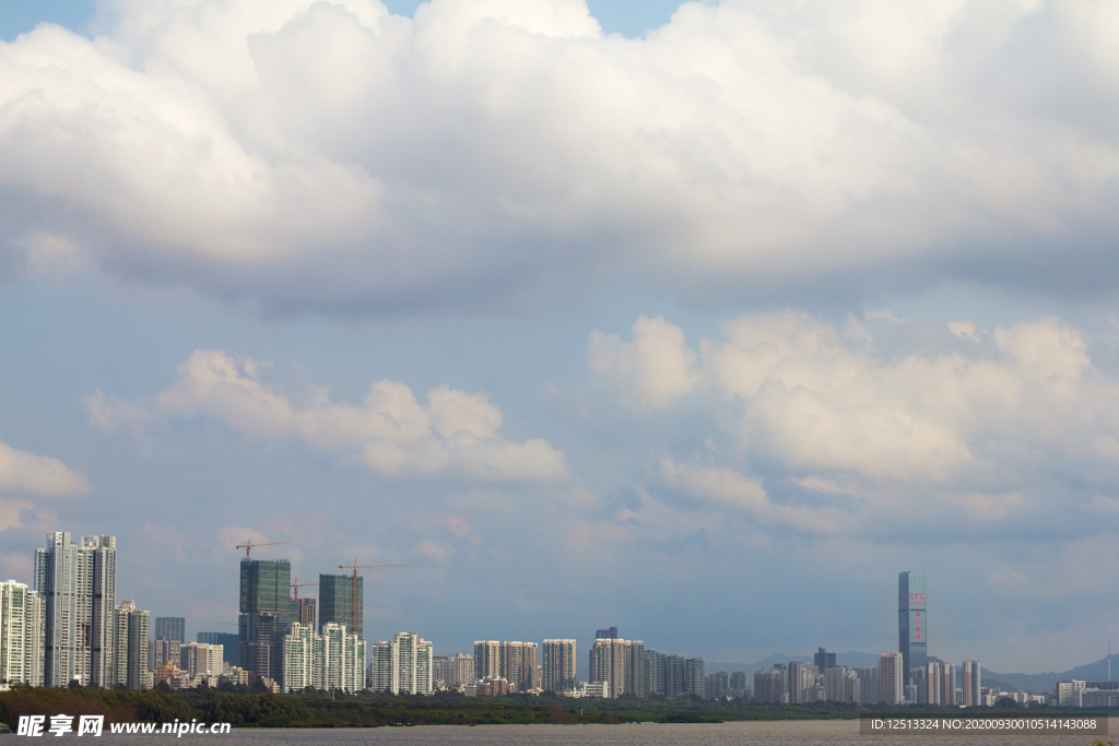 深圳