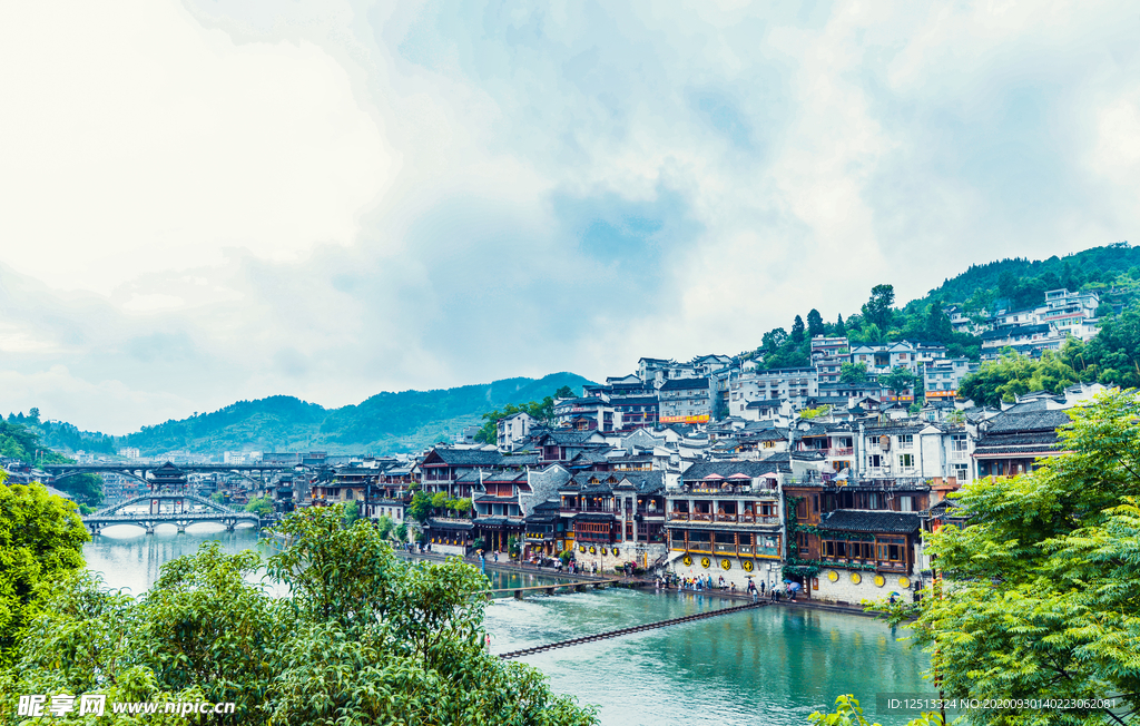 凤凰古城