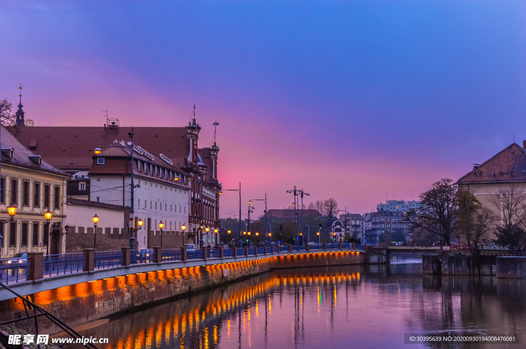 城市