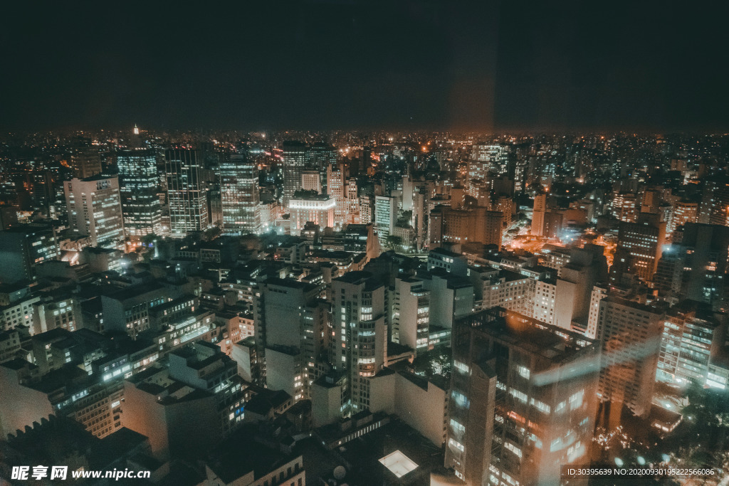 城市