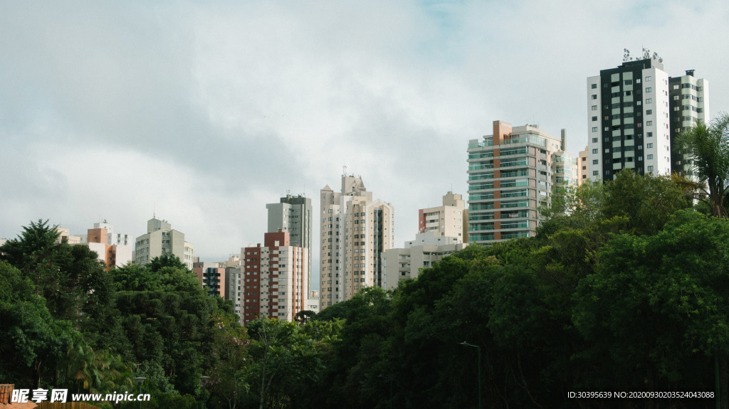 城市