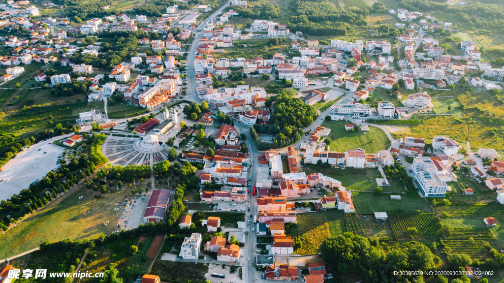 城市