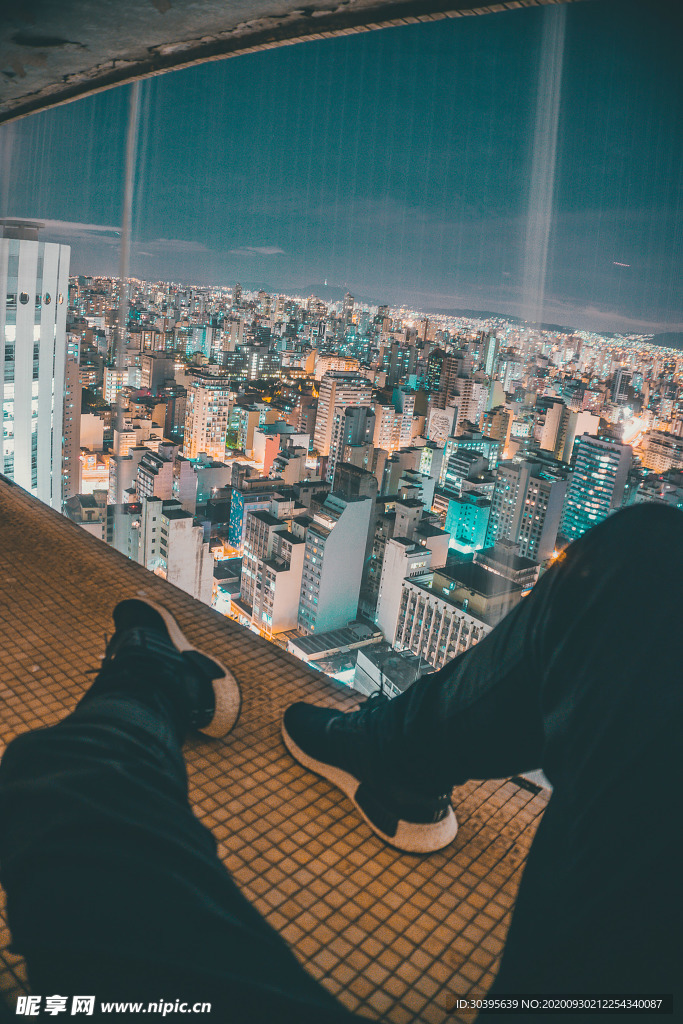 城市