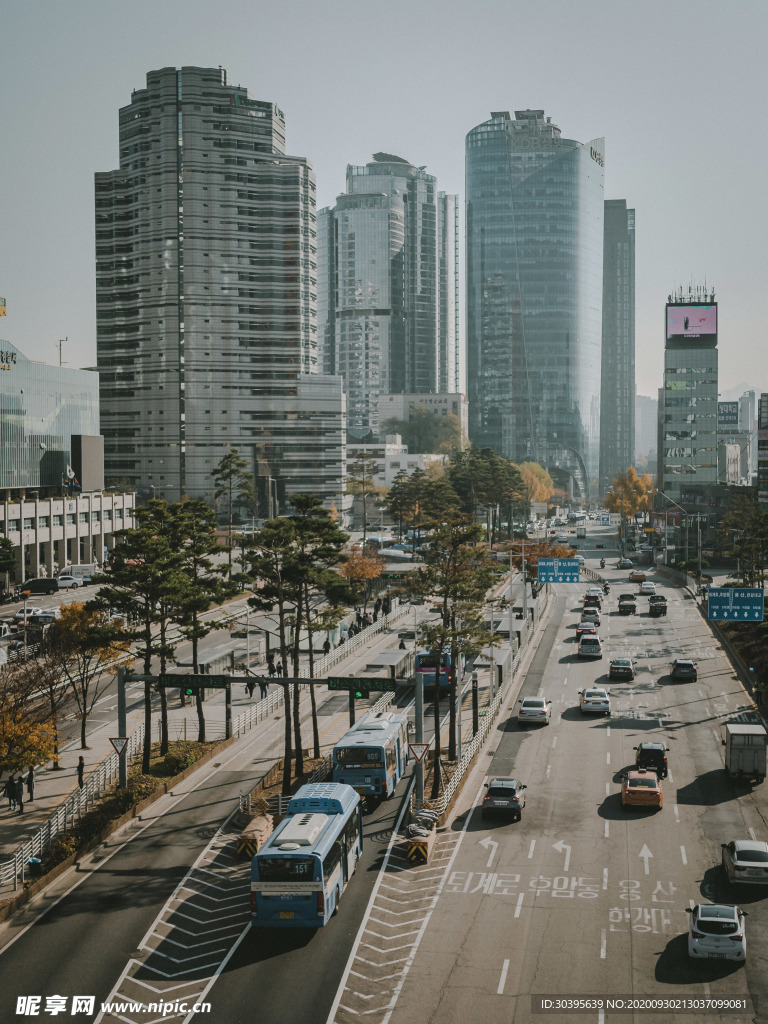 城市
