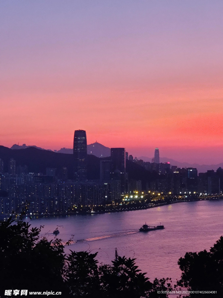 城市