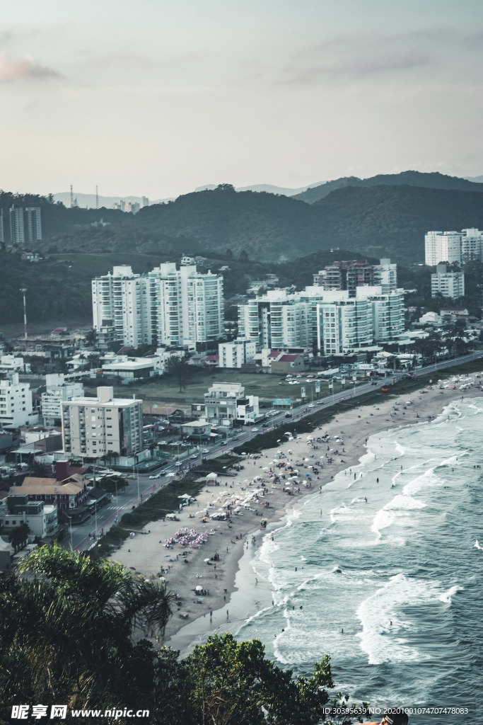 城市