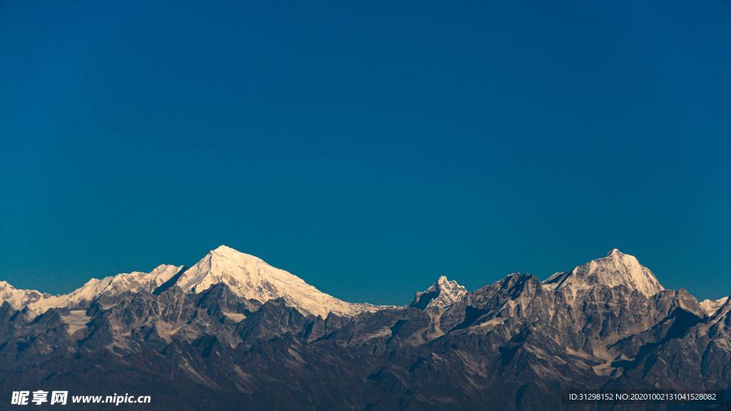 山峰