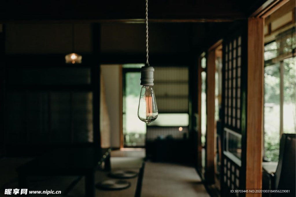 灯泡