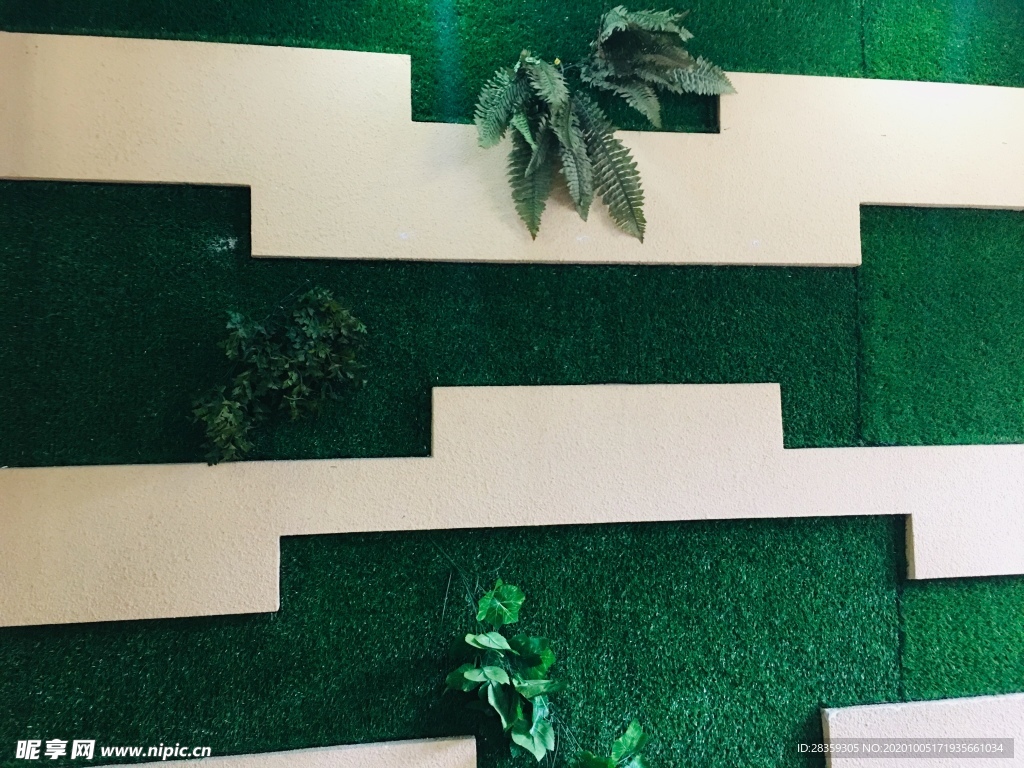 绿色背景墙