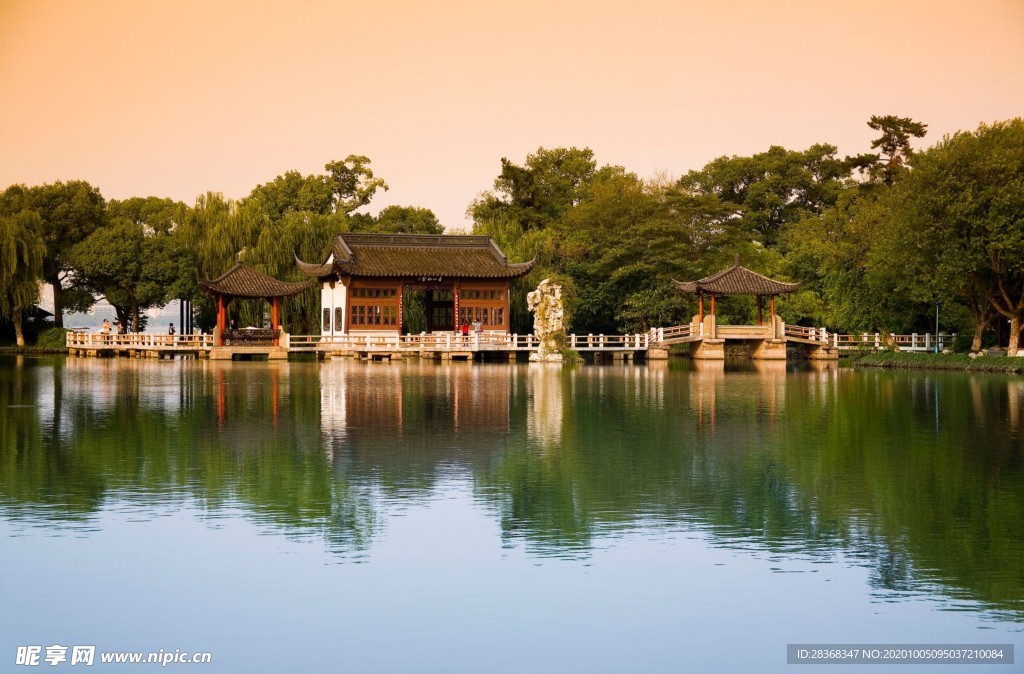 西湖夜景