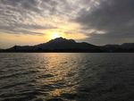 湖水
