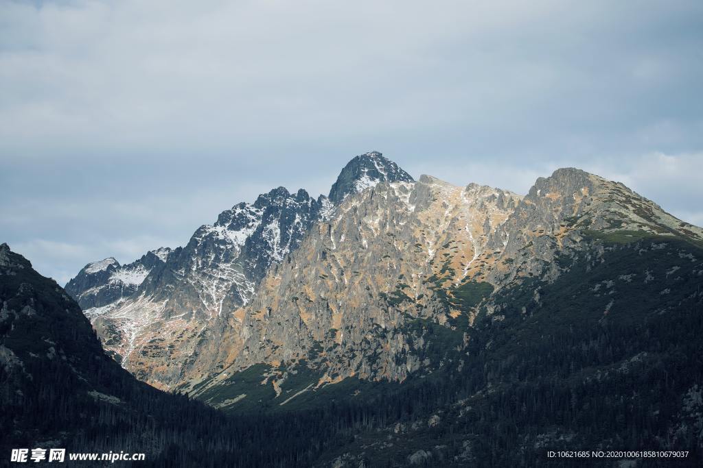 山峰