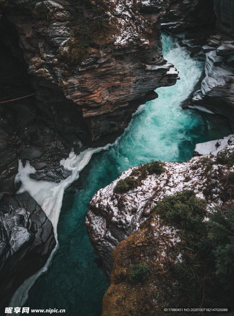 山涧