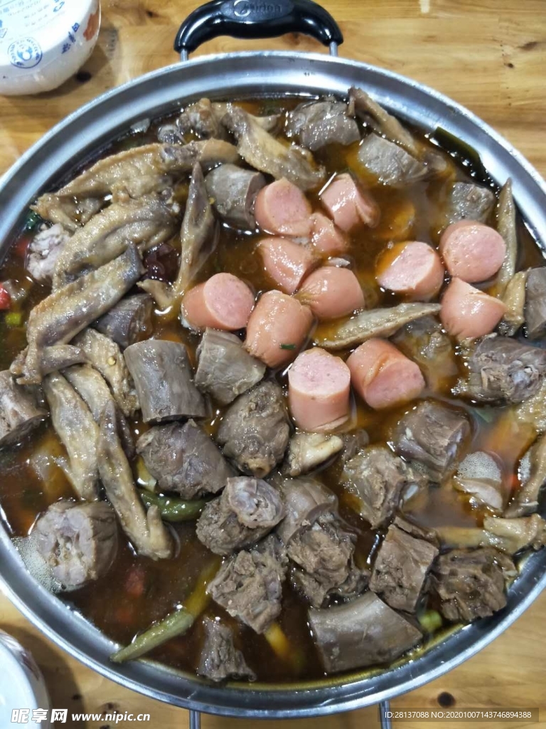 九三鸭脖