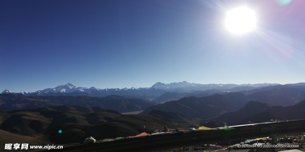 连绵大山风景