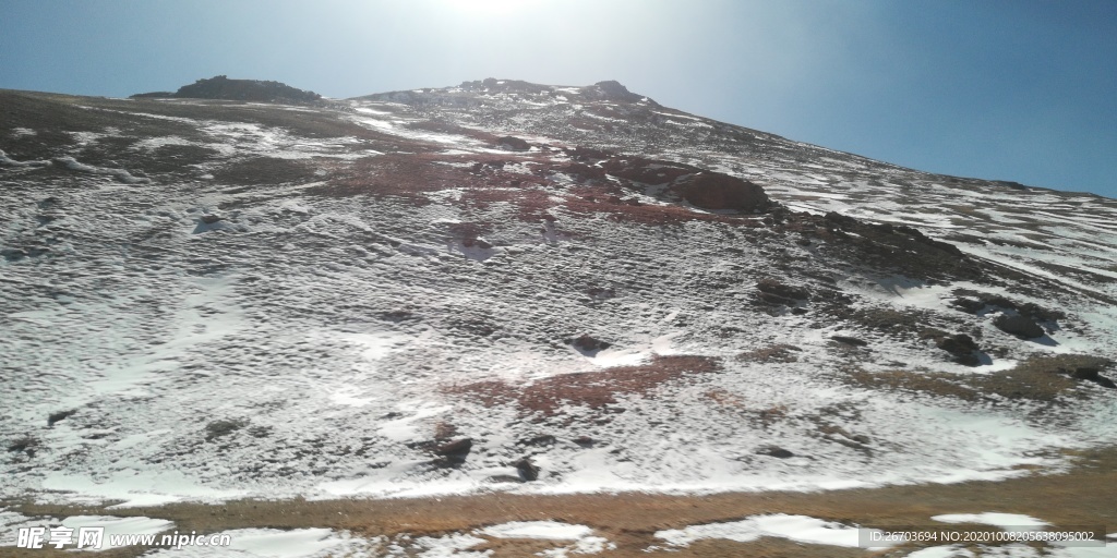 雪山山坡