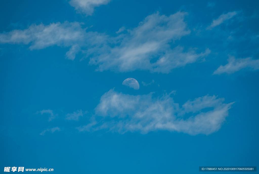 天空