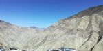 蓝天荒山高山风光
