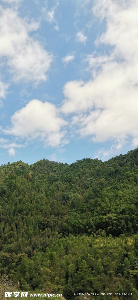 大山 天空