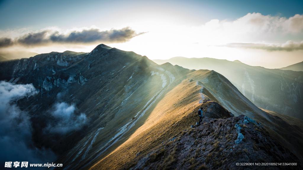 山脉 山 山顶 山峰 风景