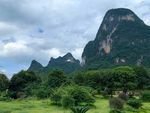 桂林阳朔月亮山风景