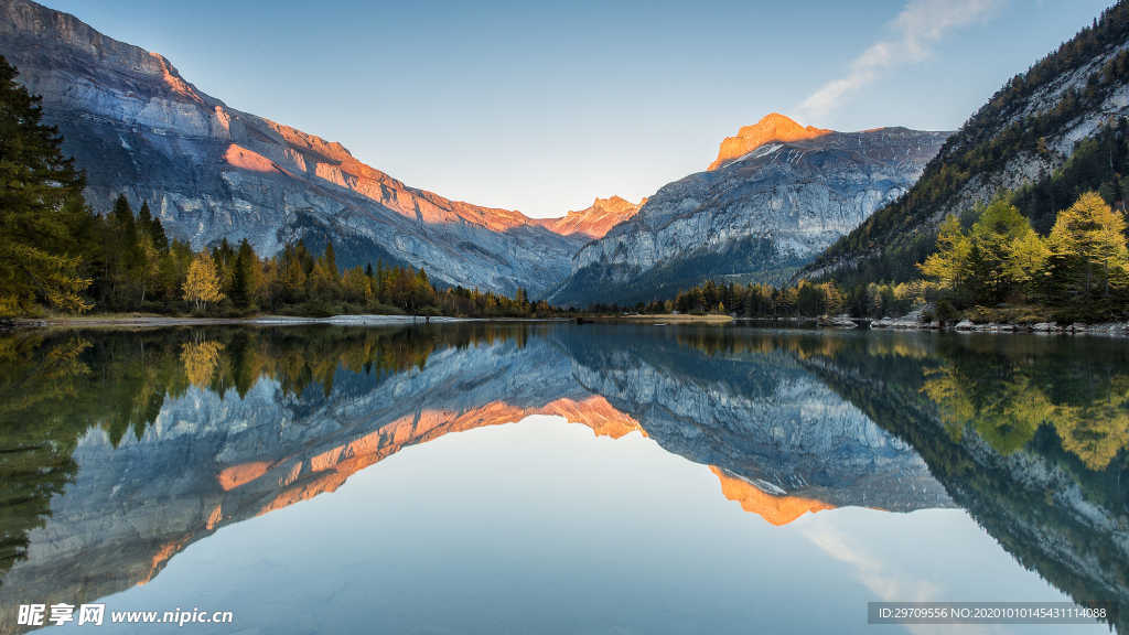 秋季山水景观