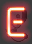 字母E