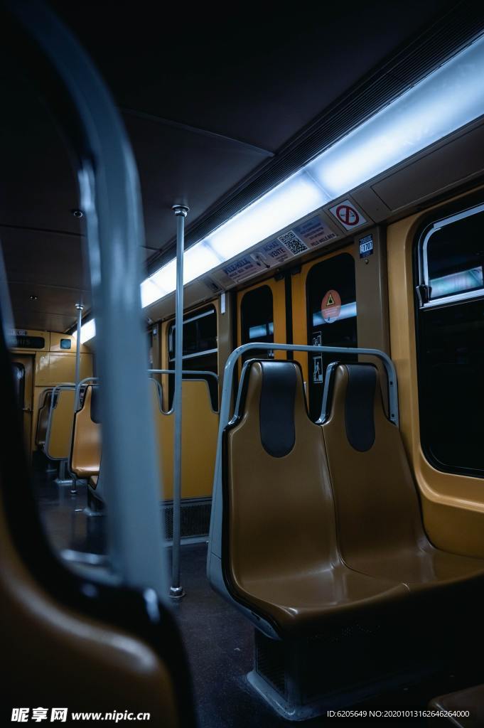 地铁公交座椅