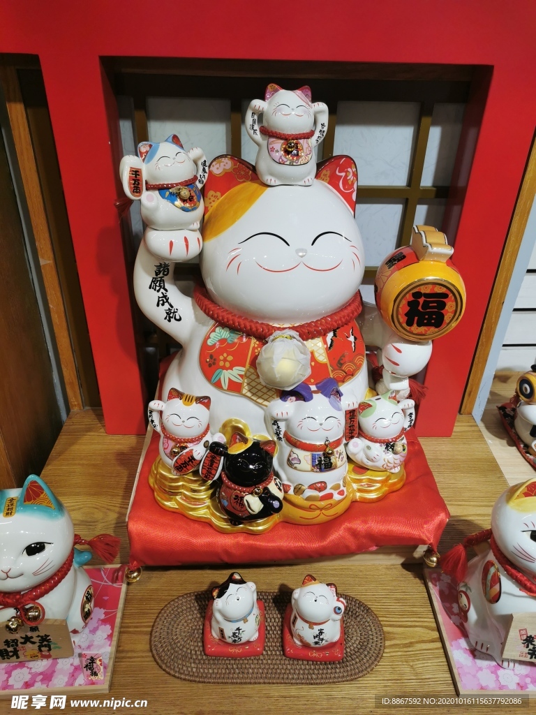 招财猫