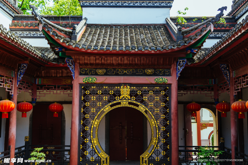中式复古建筑旅游背景海报素材