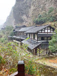 传统民宿木屋