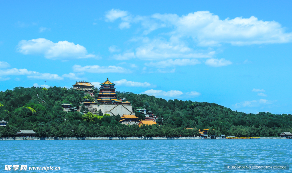 蓝天碧水旅游背景海报素材