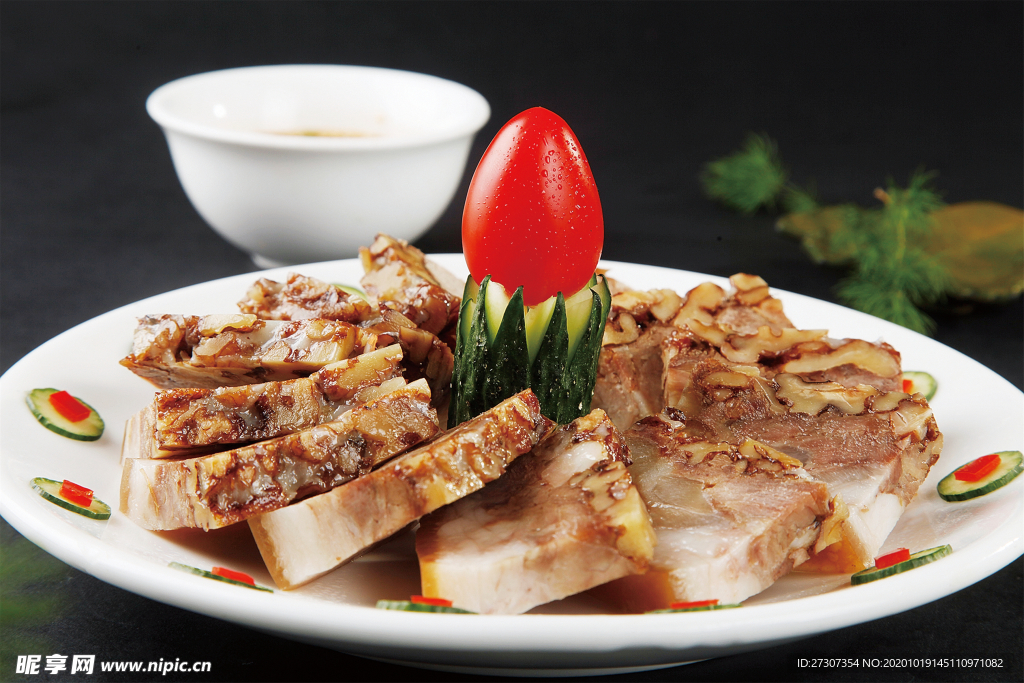 桃仁鲜肉酥