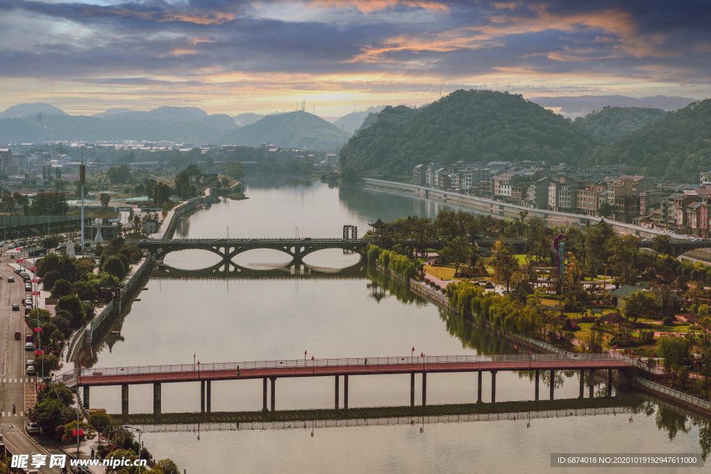 上饶广丰区沿河景色