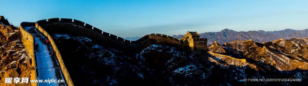 雪景长城