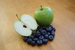 苹果和蓝莓