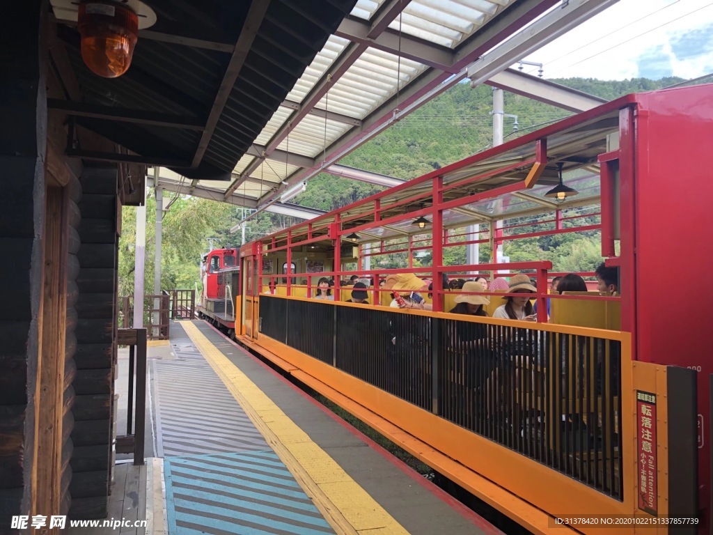日本的电车 浏览车 观光车
