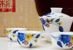 花卉图案茶具