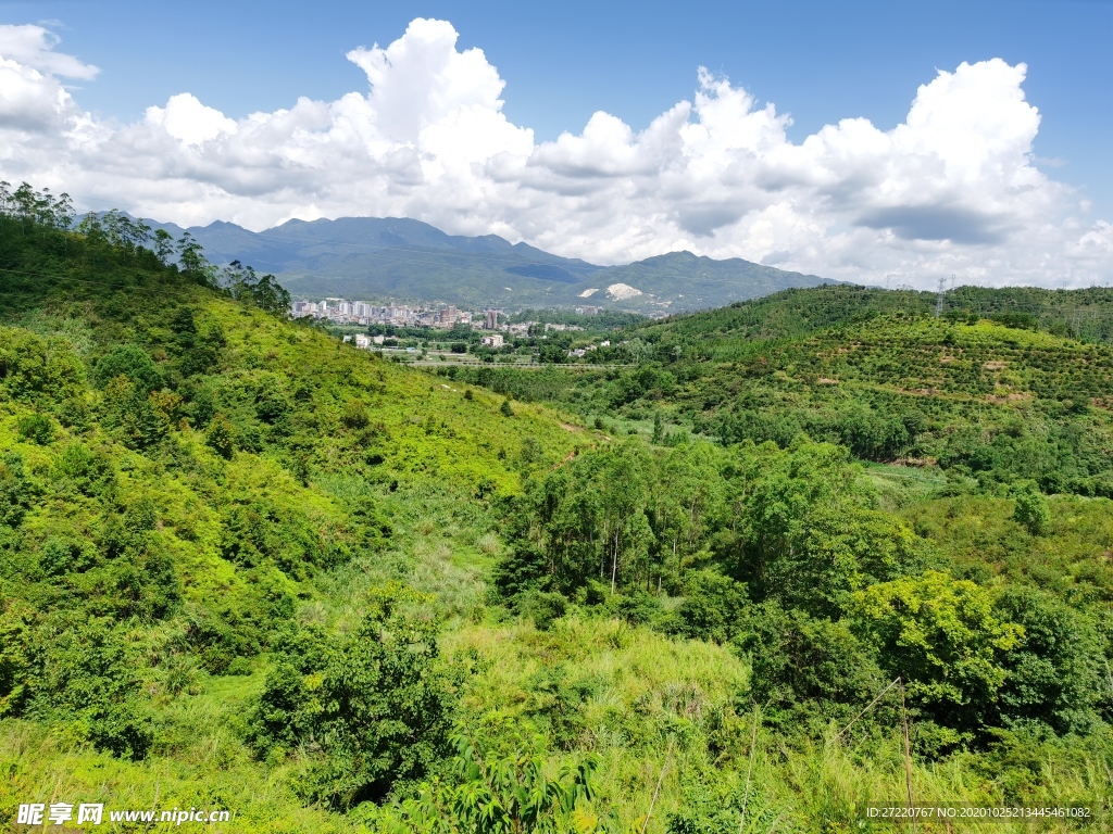 南方丘陵山地风光