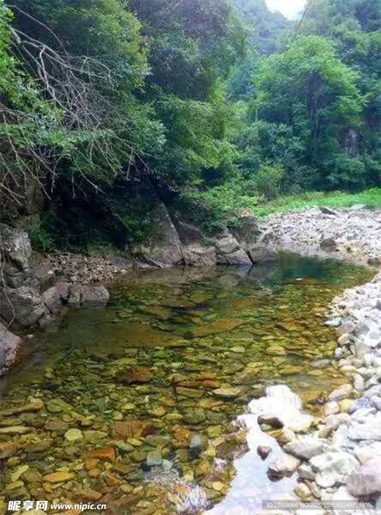 原生态山水