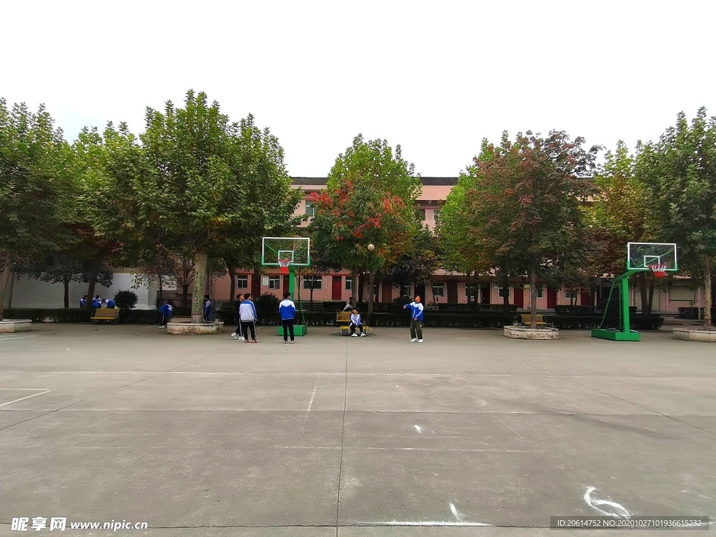 学校操场