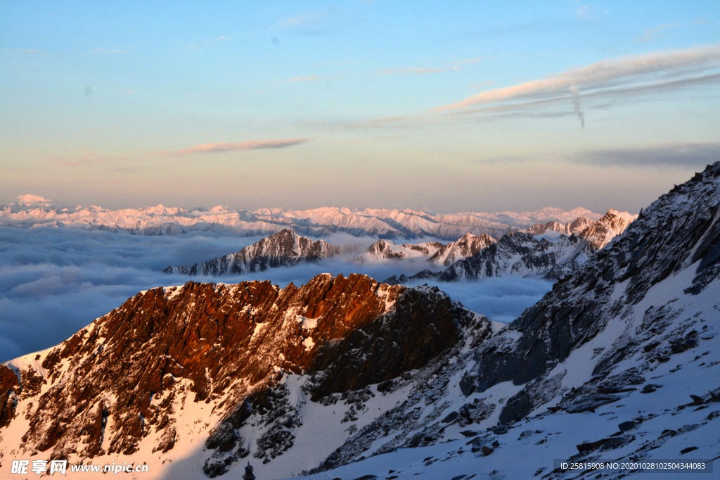 四姑娘山