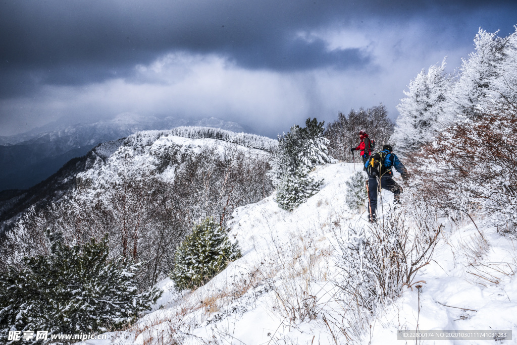 雪山风景