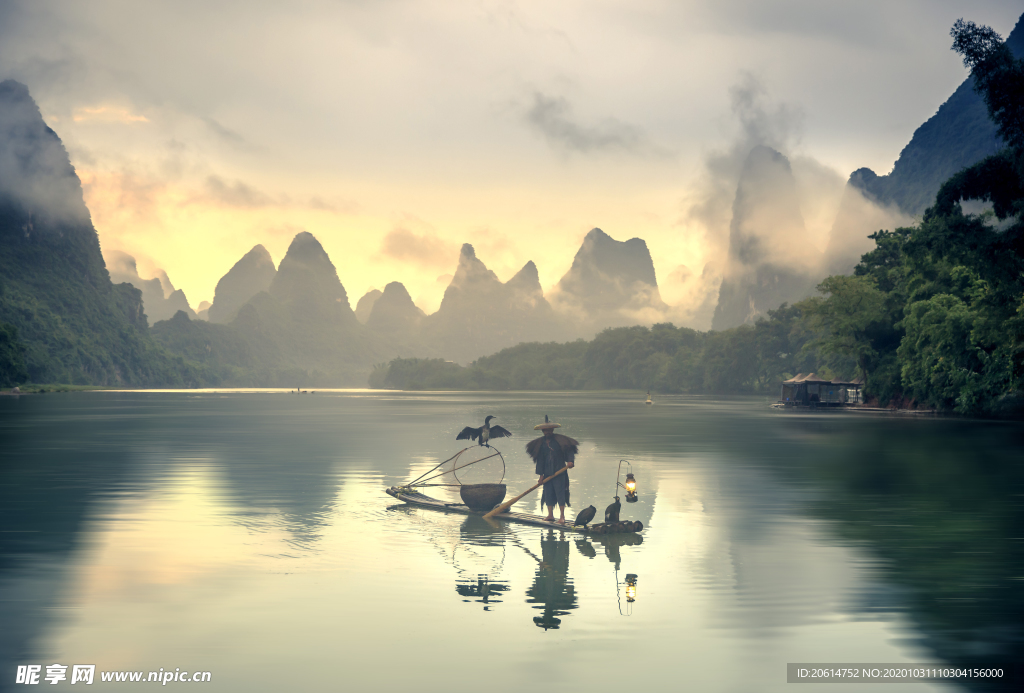 美丽的湖泊美景