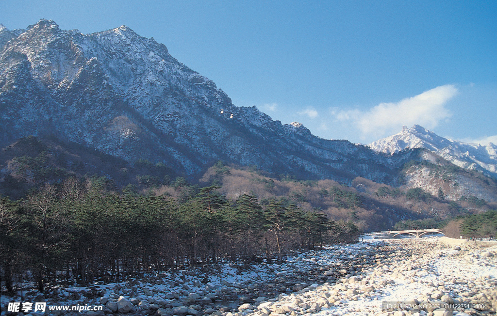 雪山