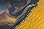山川河流地质纹理黄色背景质感