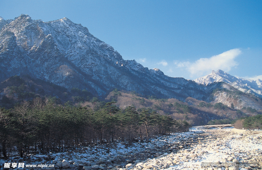 雪山