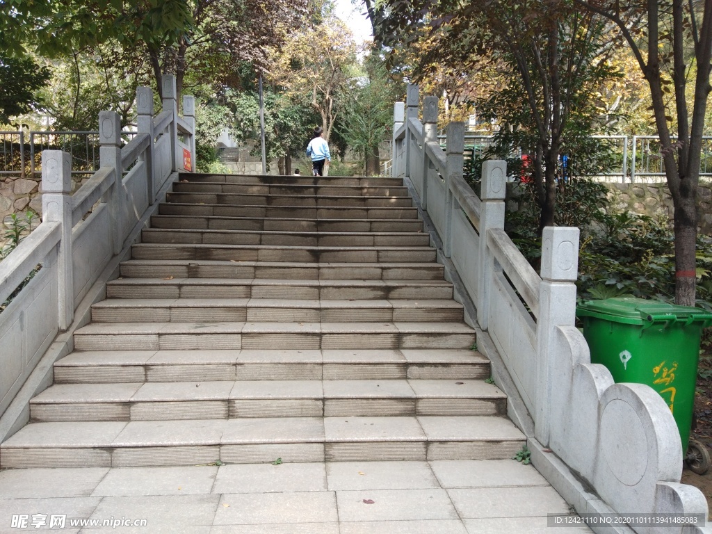 石阶 阶梯