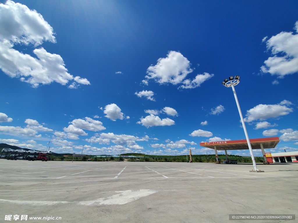 云 天空 公路 蓝天 旅游